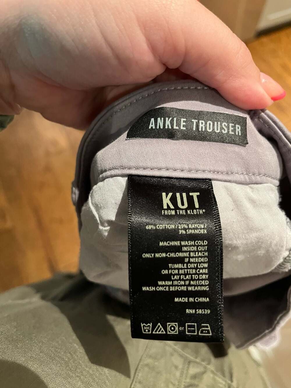 KUT from the Kloth Ankle Trouser Pants Size 14W Grey - Picture 5 of 5